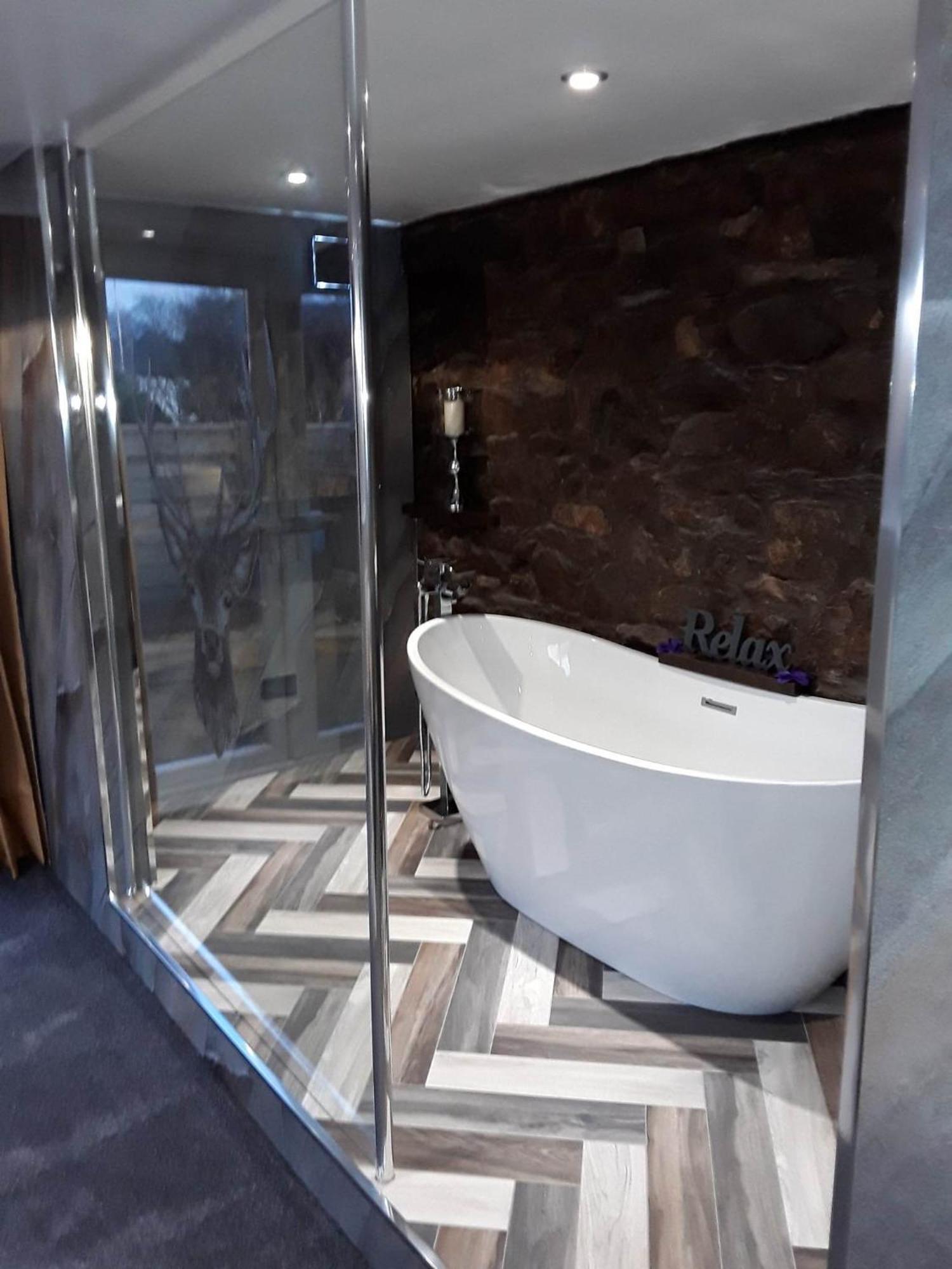 No 7 Boutique Apartment 울버스톤 외부 사진